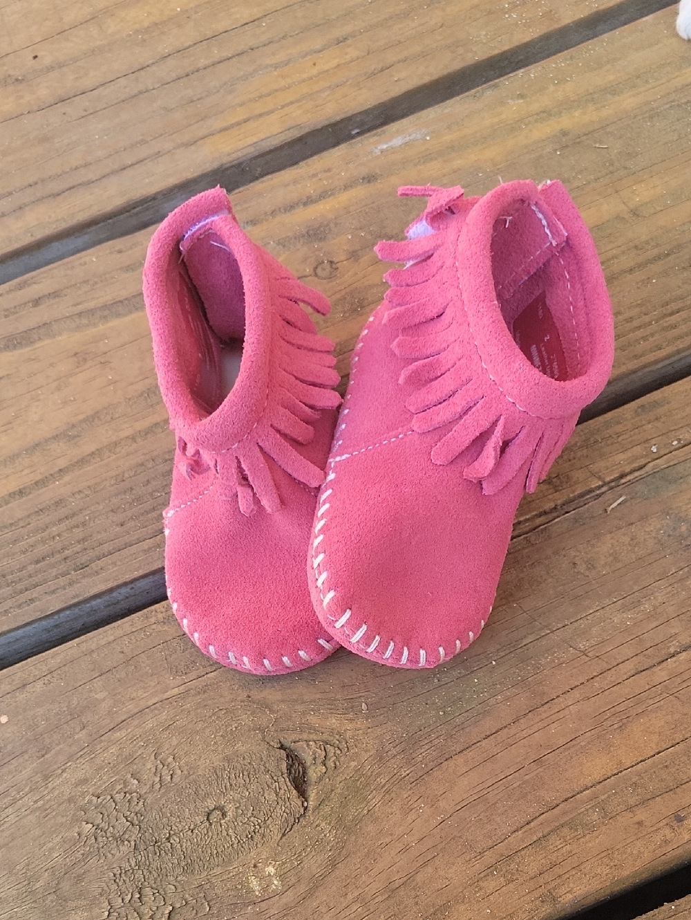 Minnetonka Pink Fringe Baby Moccasins